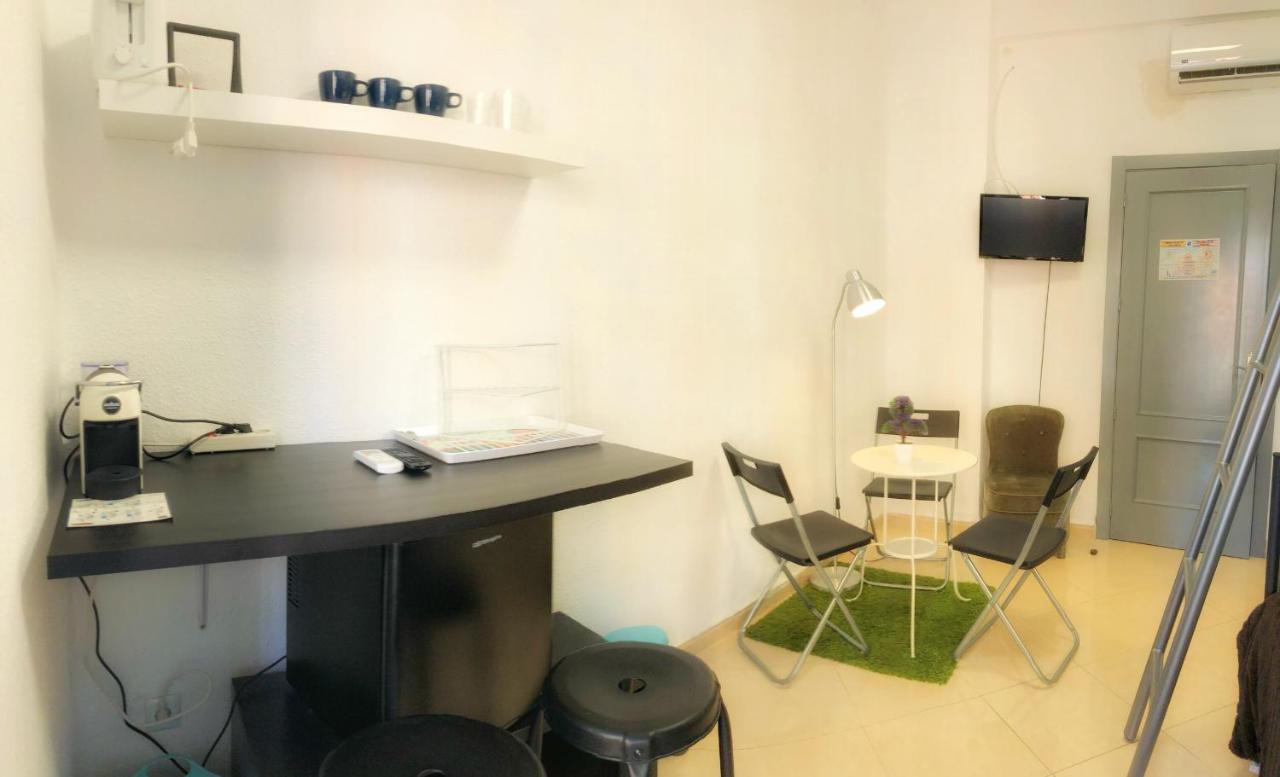 Arriola Rooms Малага Номер фото